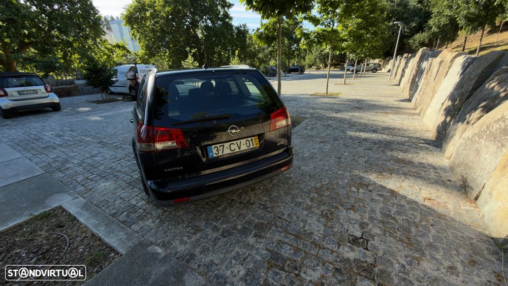 Opel Vectra Caravan 1.9 CDTi Elegance FP - 2