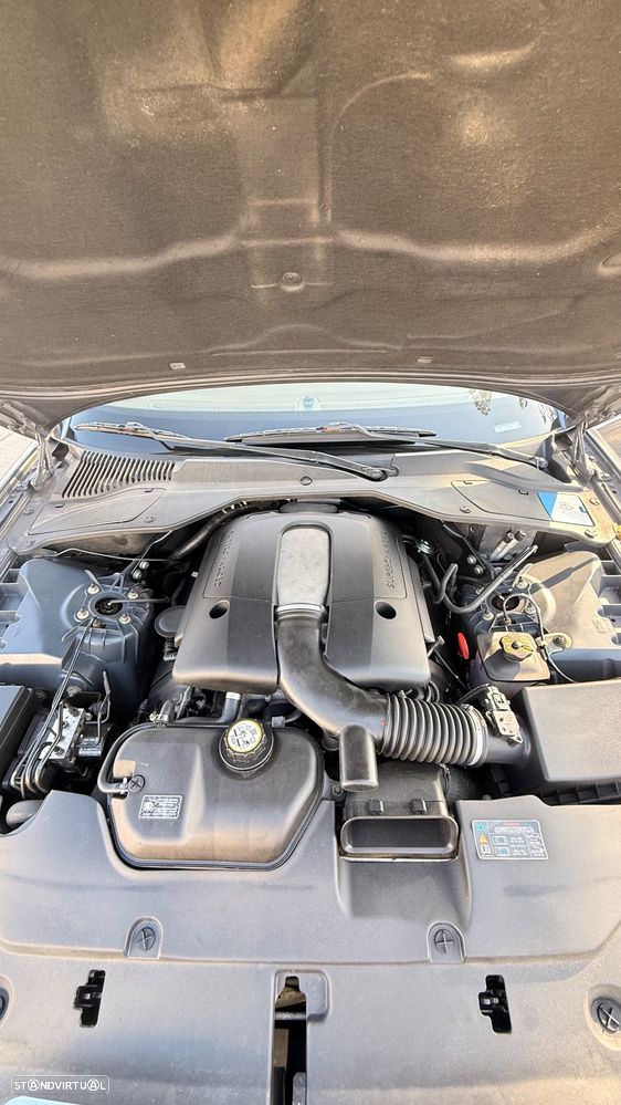 Jaguar XJ - 20