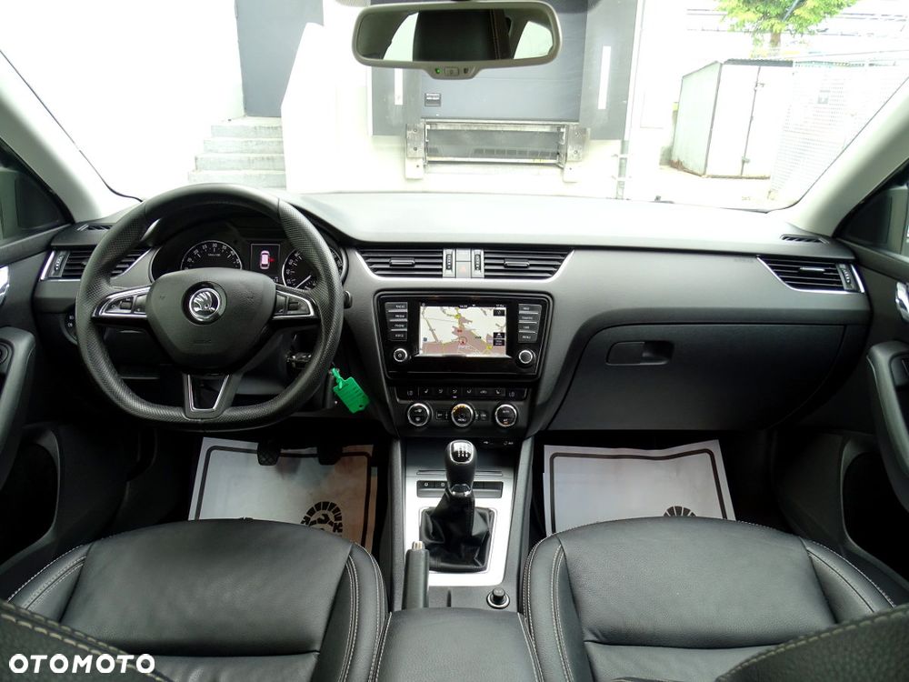 Skoda Octavia 2.0 TDI Ambition - 16