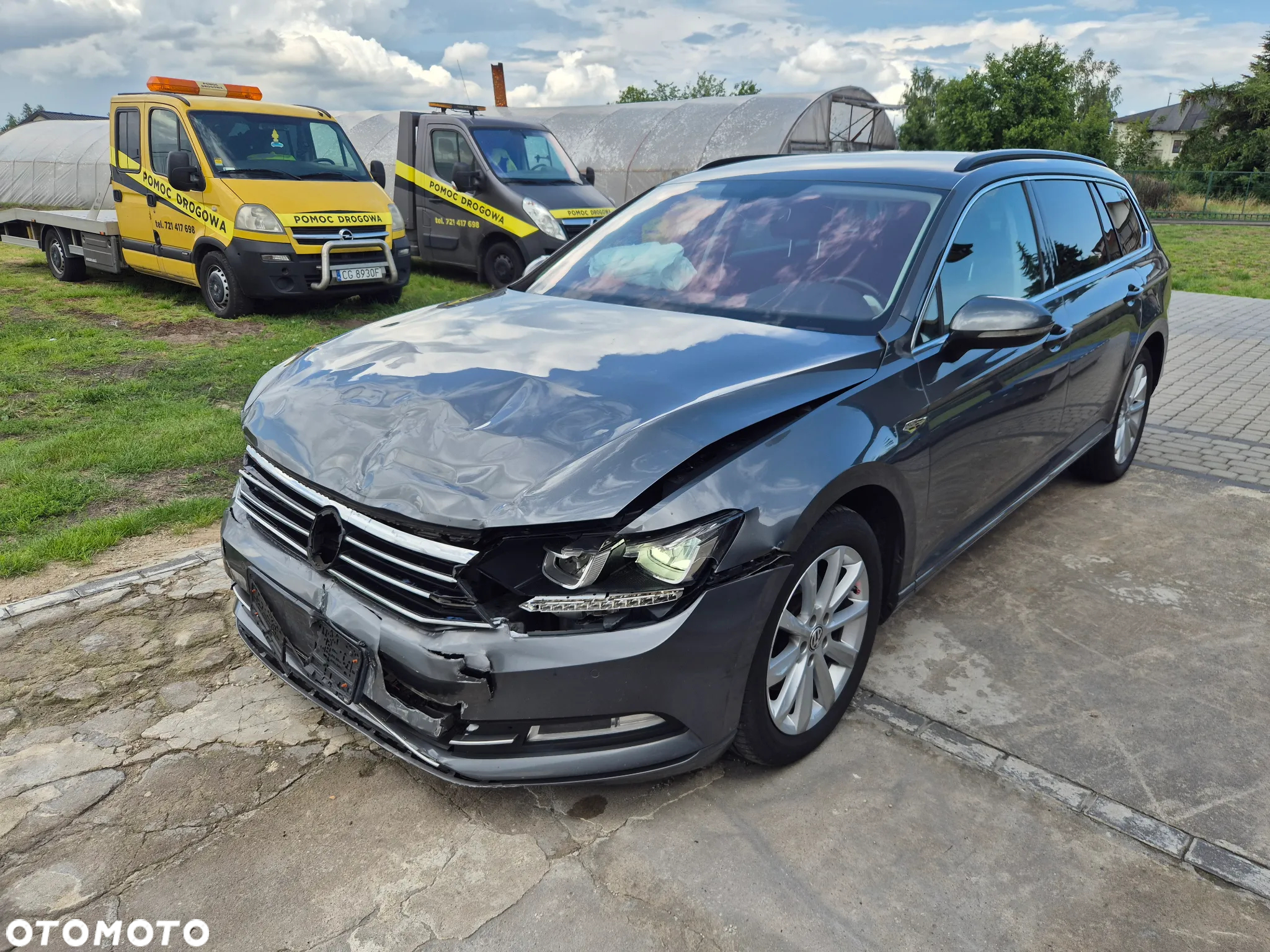 Volkswagen Passat - 23