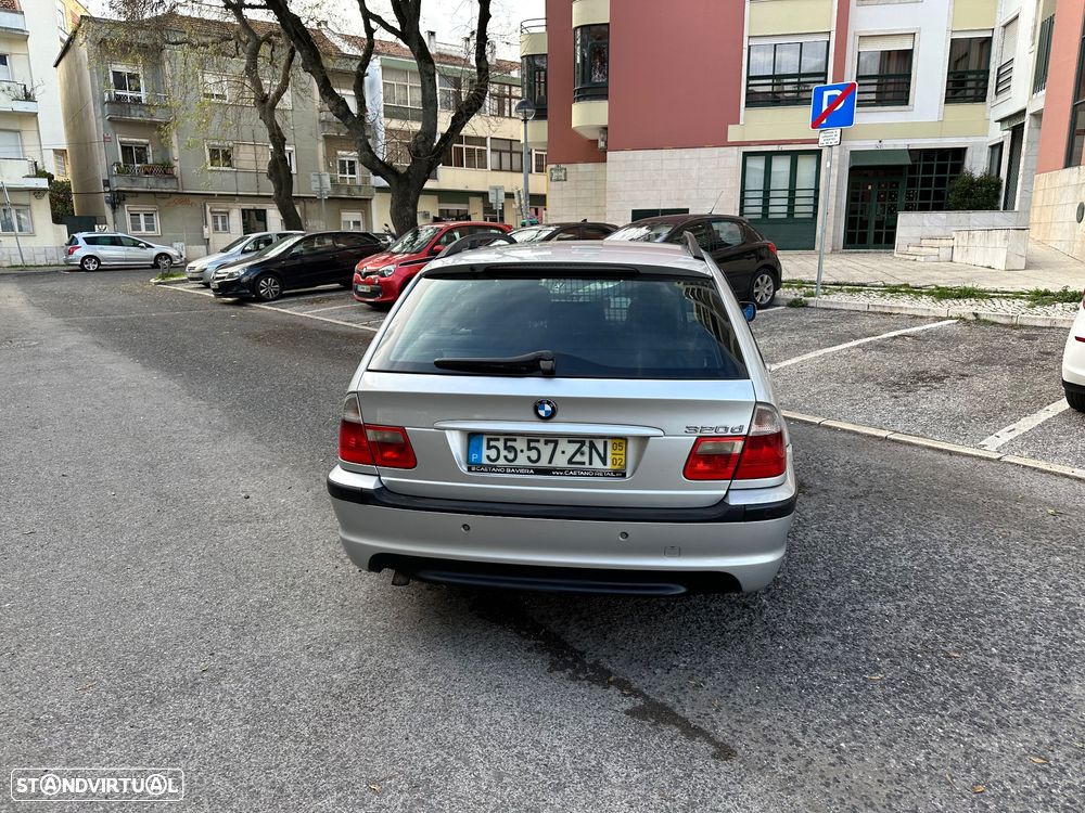 BMW 320 d Touring - 4
