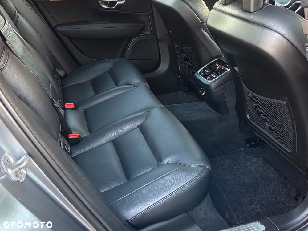 Volvo S90 D4 AWD Geartronic Inscription - 10