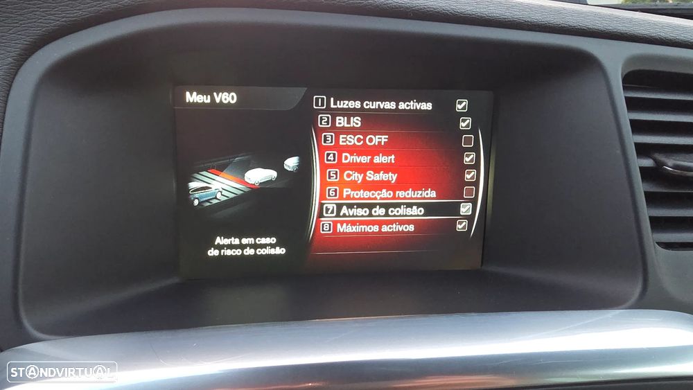 Volvo V60 D6 Plug-In-Hybrid AWD Geartronic Summum - 49