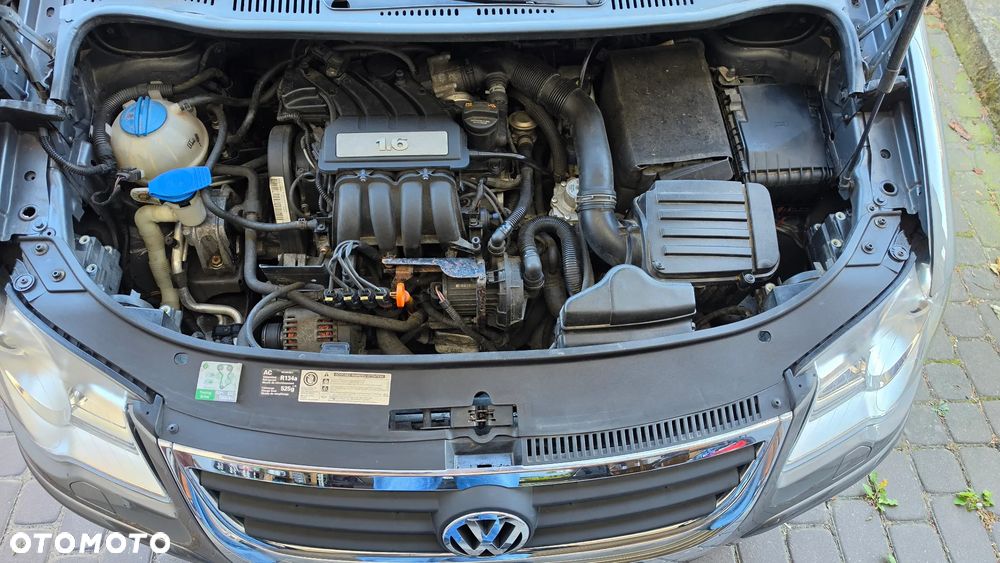 Volkswagen Touran 1.6 United - 17