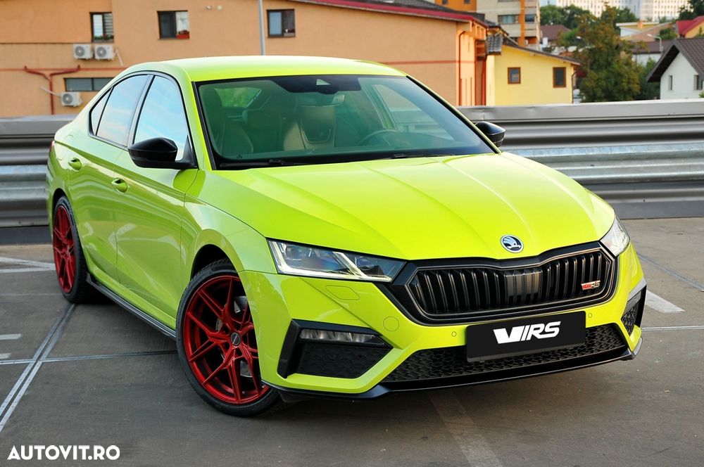 Skoda Octavia 2.0 TSI DSG RS - 3