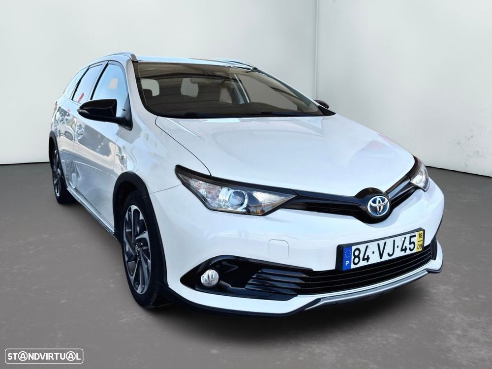 Toyota Auris Touring Sports 1.8 HSD Exclusive - 4