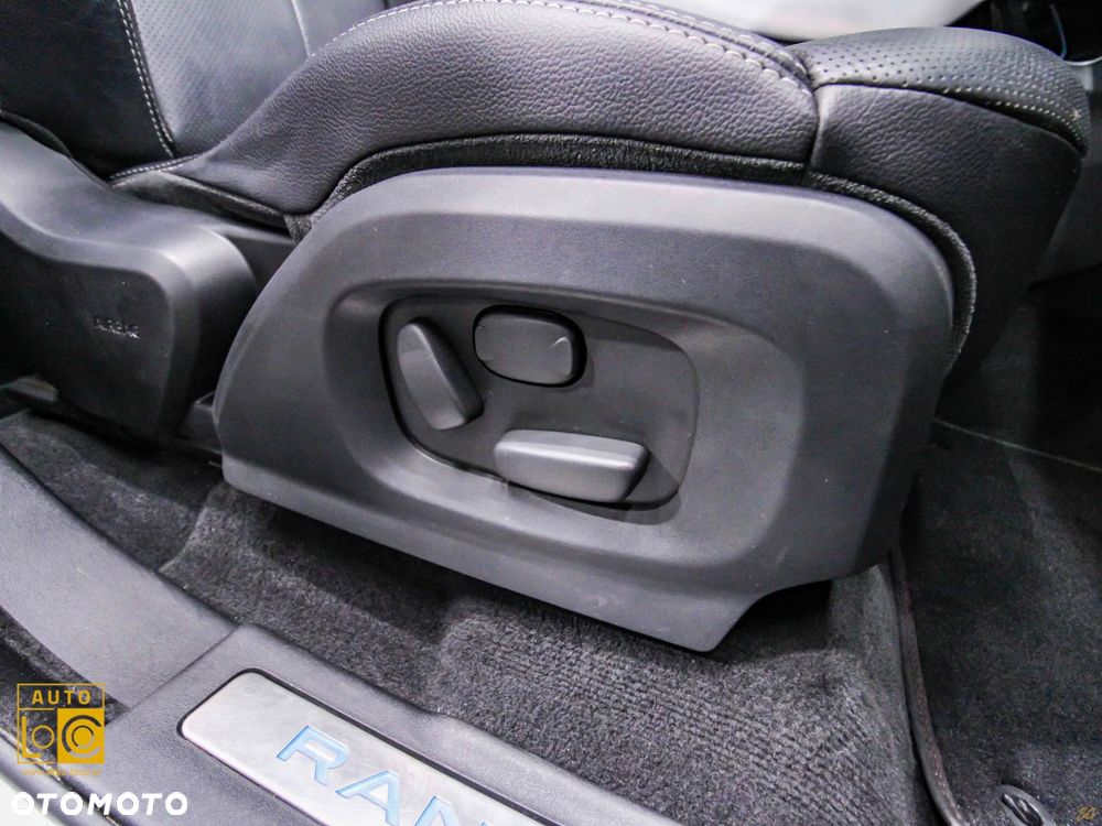 Land Rover Range Rover Evoque 2.0Si4 HSE Dynamic - 28