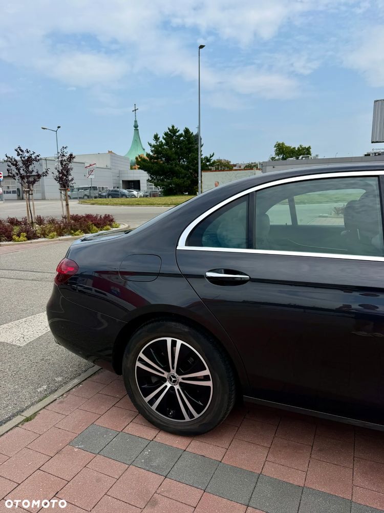 Komplet kół 17" Mercedes E-Klasa W213 + Opony Pirelli 225/55 R17 MO - 1