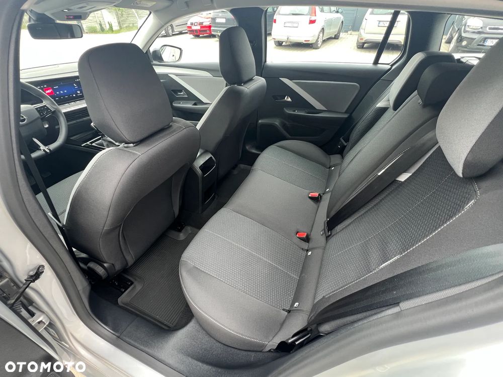 Opel Astra 1.2 T S&S - 21