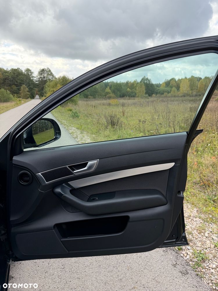 Audi A6 Avant 2.0 TDI DPF multitronic - 26