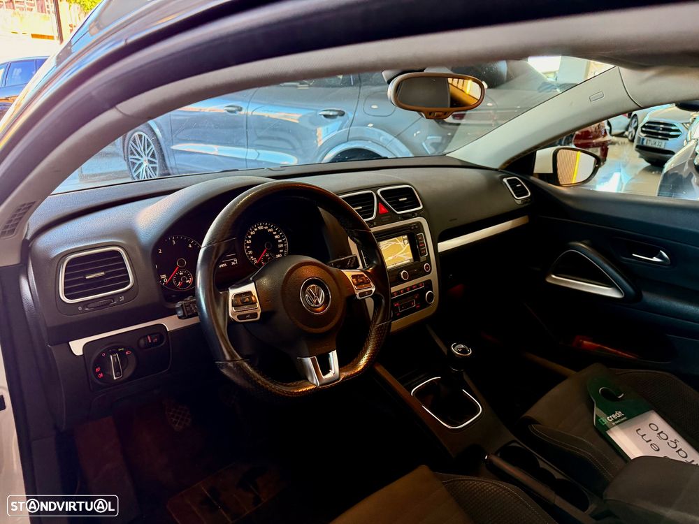 VW Scirocco 2.0 TDI R-Line - 8