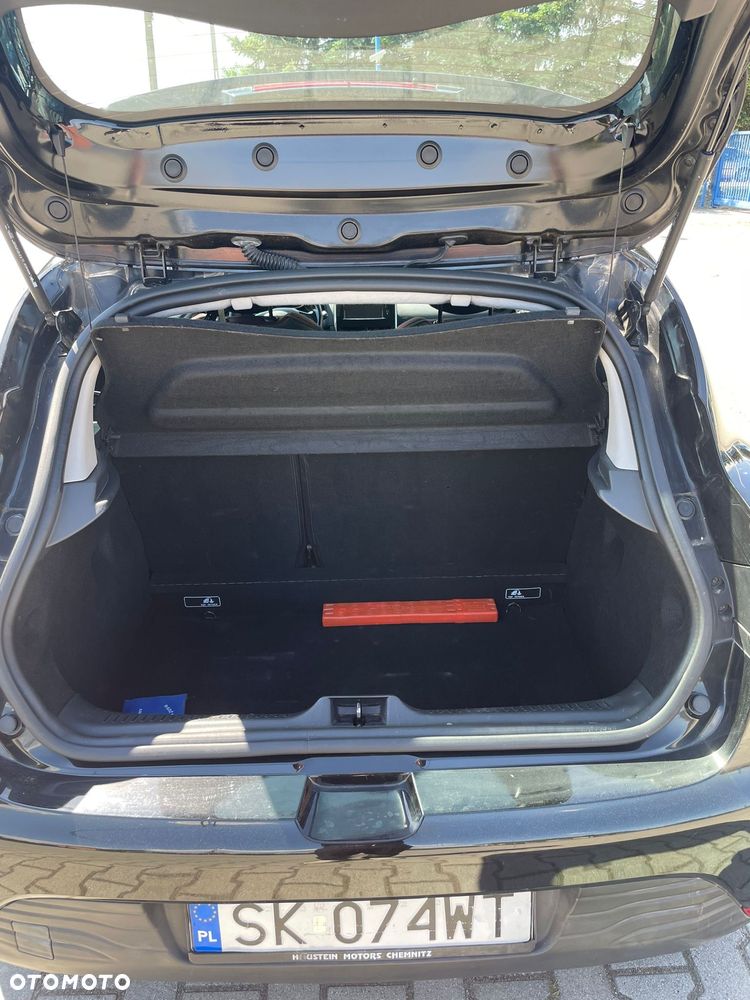 Renault Clio - 6