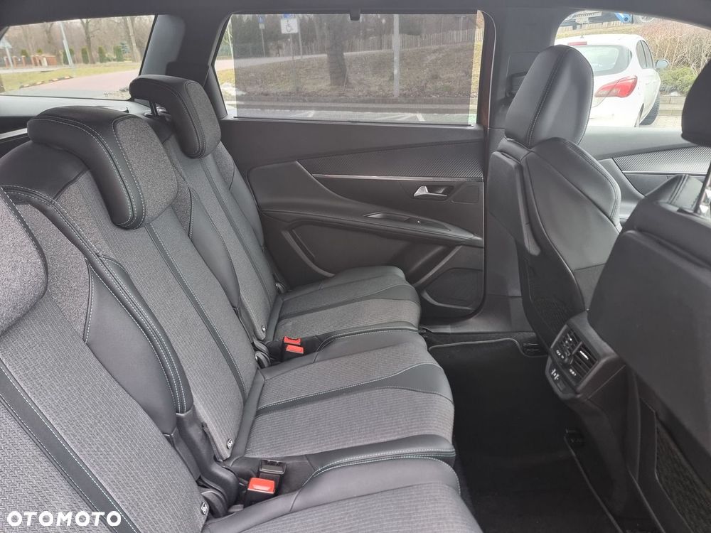 Peugeot 5008 1.5 BlueHDi Allure Pack S&S EAT8 - 22