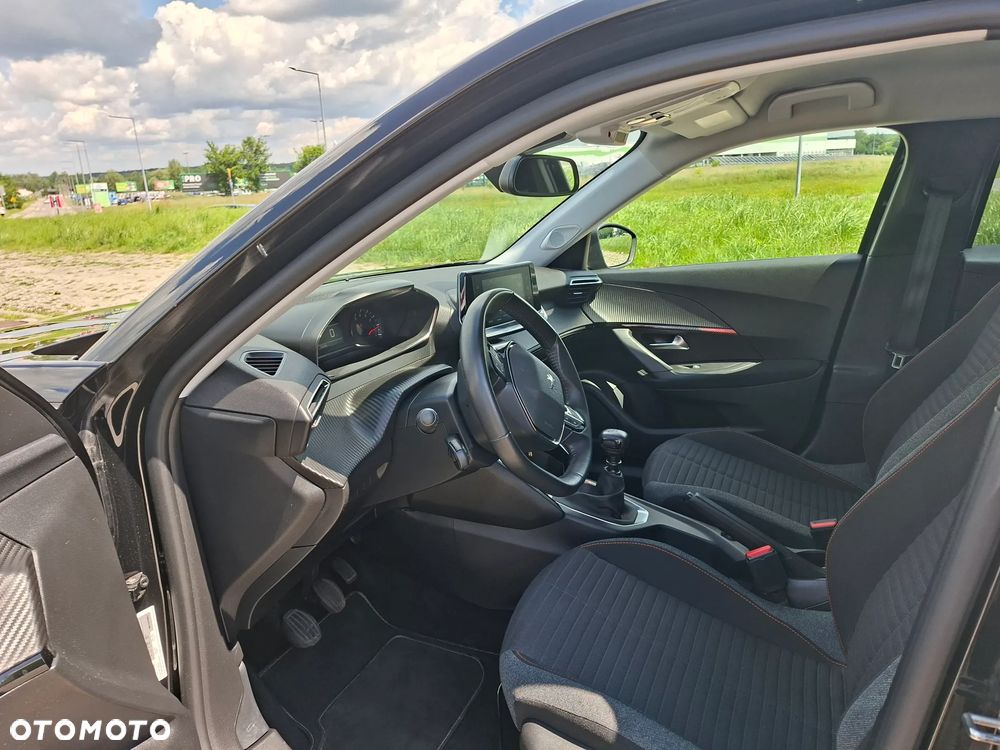 Peugeot 2008 - 16