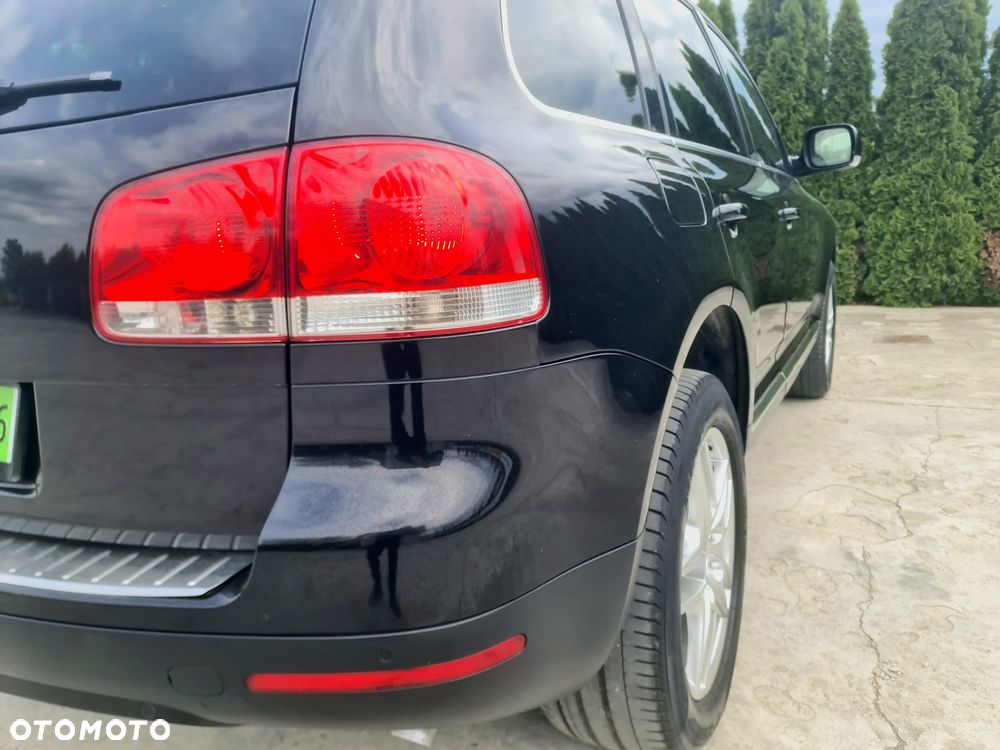 Volkswagen Touareg 3.2 V6 Automatik Individual - 21