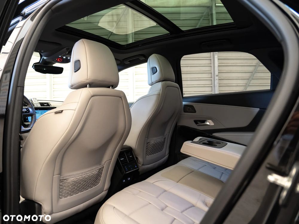 DS Automobiles DS 7 Crossback - 36