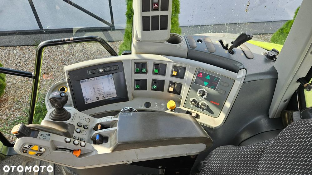 Claas Axion 810 , 830 , 840 Cbis - 18