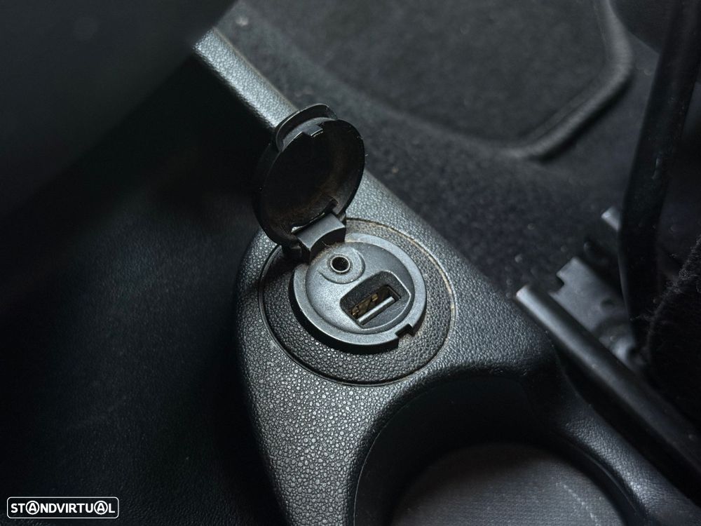 Citroën C3 Picasso 1.6 HDi Exclusive Airdream - 15