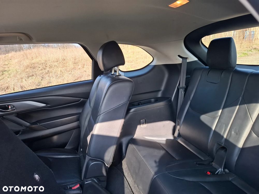 Mazda CX-9 - 10
