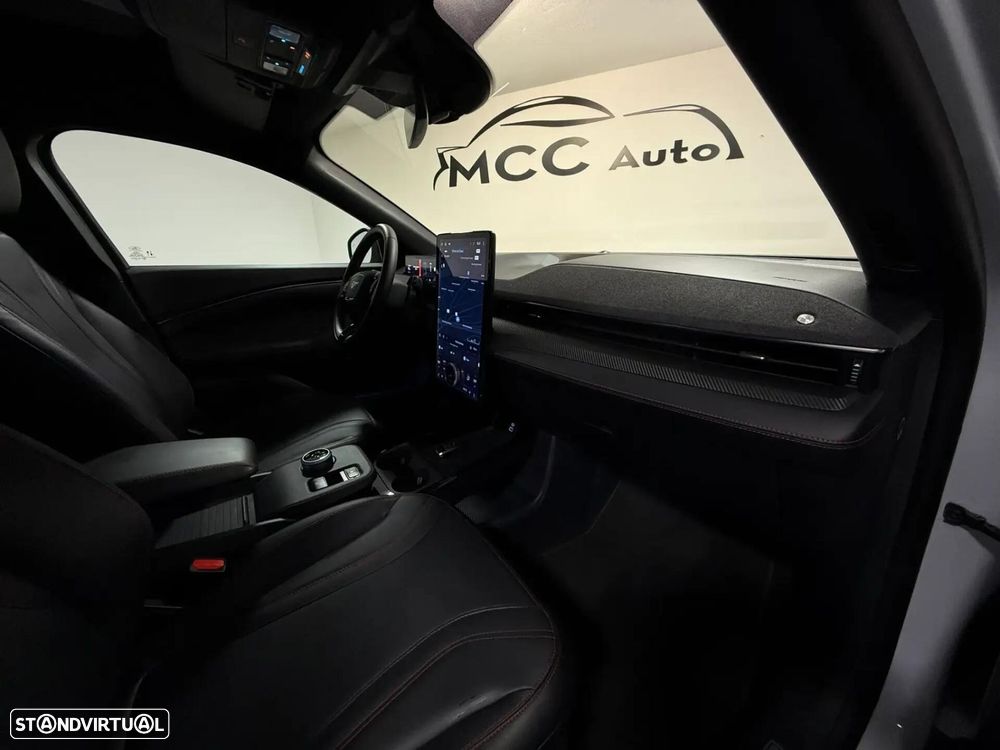Ford Mustang Mach-E 98.7 kWh Premium AWD - 24
