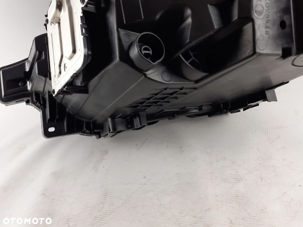 Lampa prawa Full LED Volvo XC60 II 22-25r.32338977 - 10