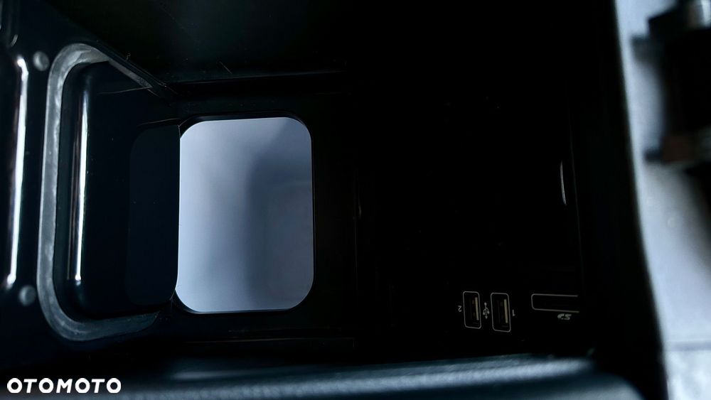 Mercedes-Benz Klasa V 250 d 4-Matic Avantgarde 7G-Tronic (d³ugi) - 23