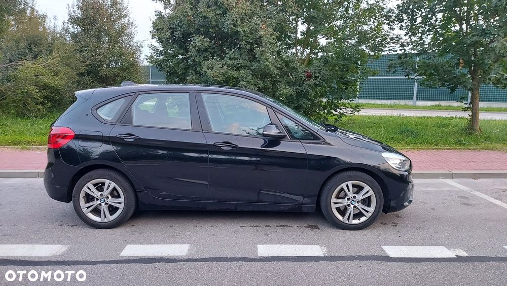 BMW Seria 2 218d Sport-Aut Advantage - 4