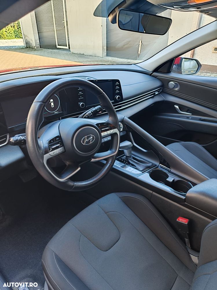 Hyundai Elantra 1.6 l 123 CP CVT Highway - 6