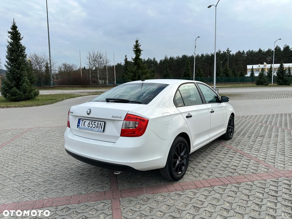 Skoda RAPID - 4