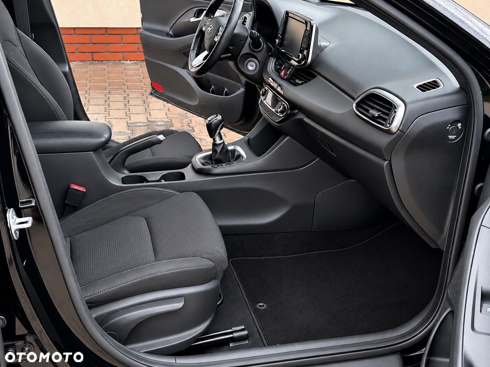 Hyundai i30 - 12