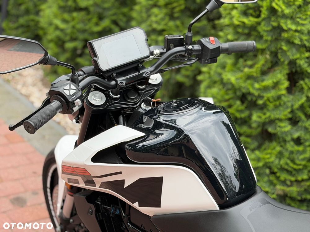 KTM Duke 125 - 15