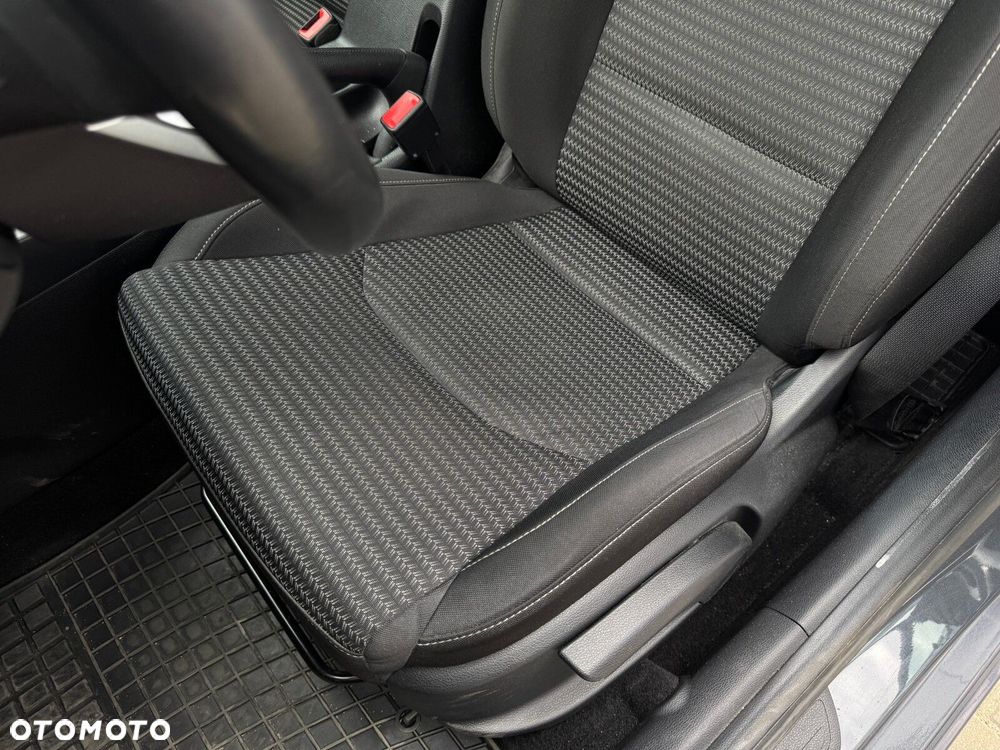 Kia Ceed 1.5 T-GDI M - 6