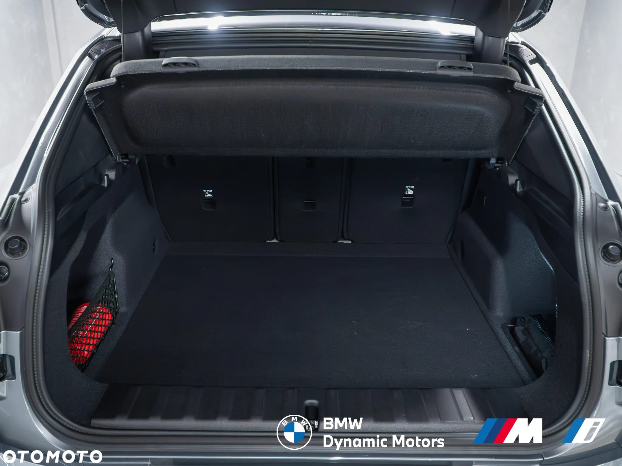 BMW iX2 eDrive20 - 13
