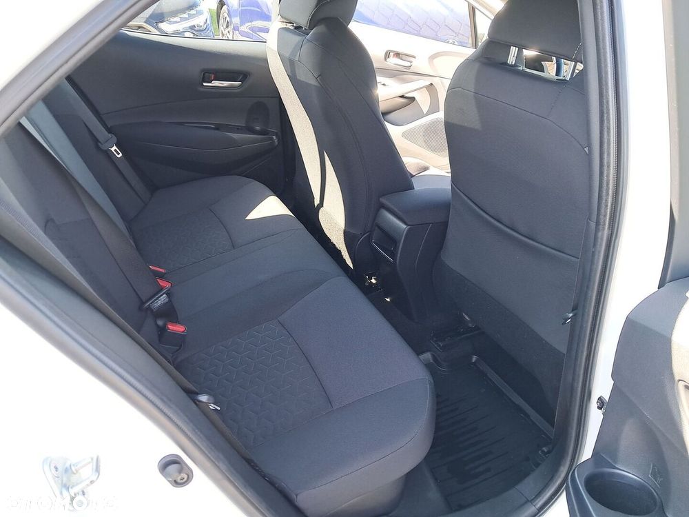 Toyota Corolla 1.8 Hybrid Comfort - 21
