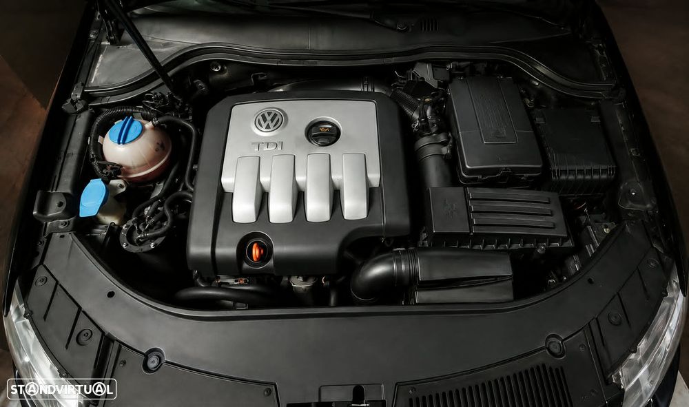 VW Passat 2.0 TDI Highline DSG - 19