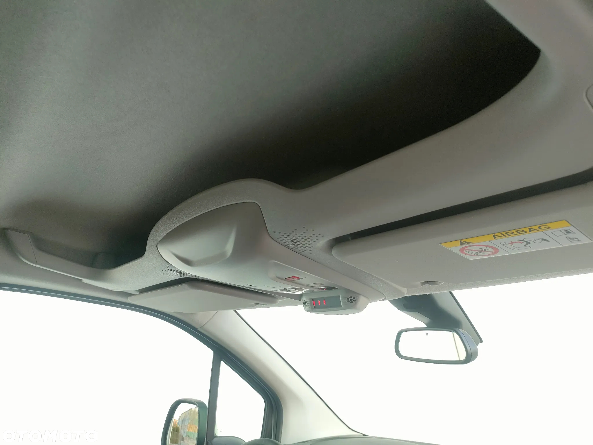 Opel Combo Life 1.5 CDTI Edition Plus S&S - 25