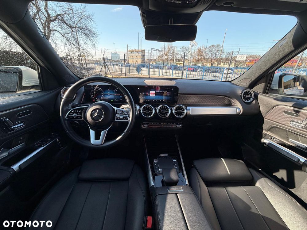 Mercedes-Benz EQB 250 66.5kWh AMG - 15