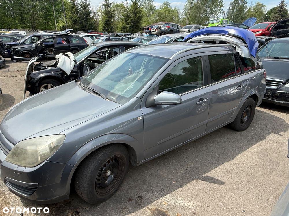 Opel Astra H na części - 2