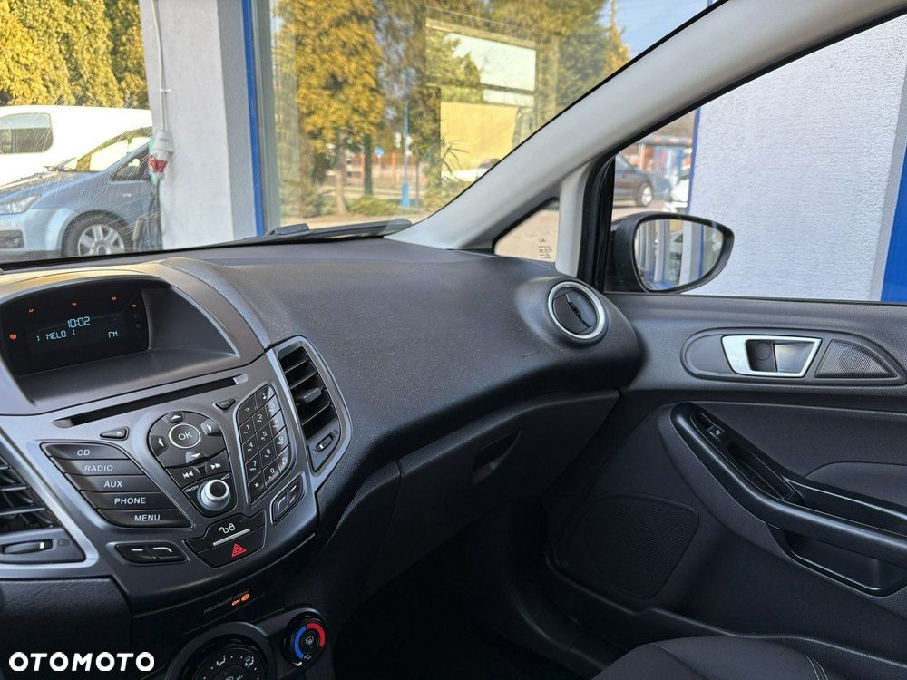 Ford Fiesta - 13