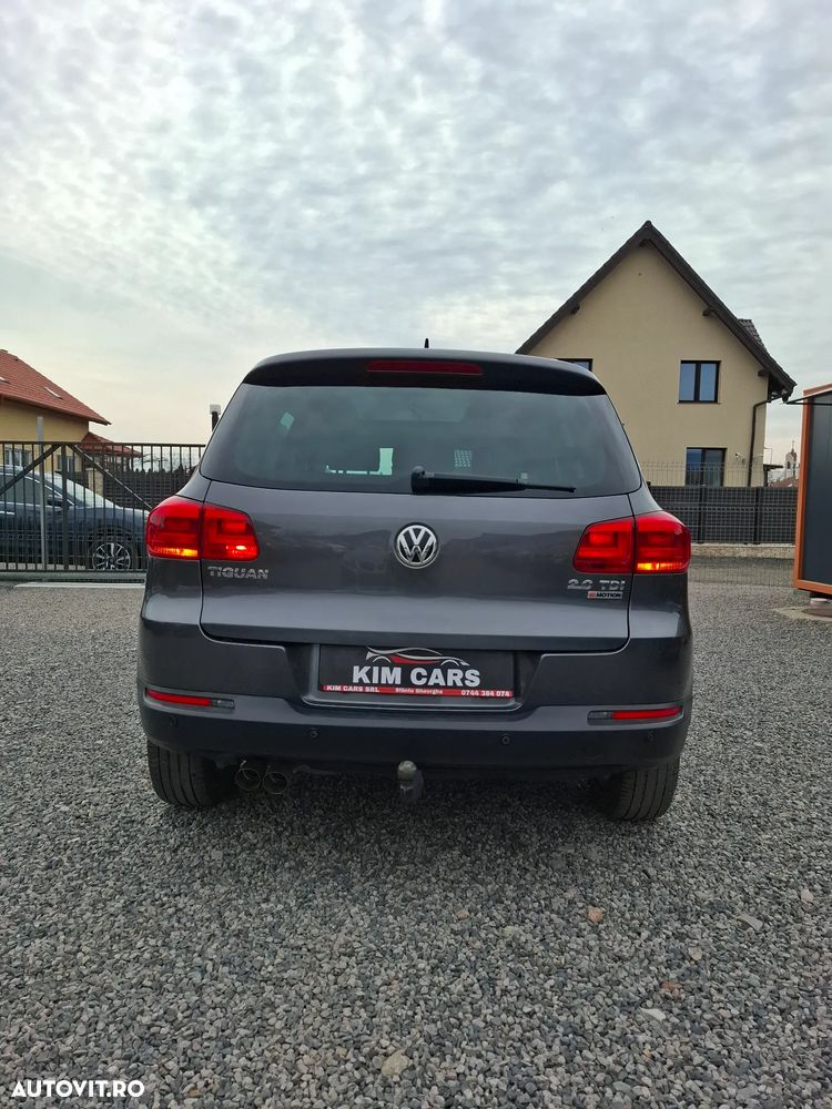 Volkswagen Tiguan 2.0 TDI SCR 4MOTION BlueMotion Technology Lounge Sport & Style - 16