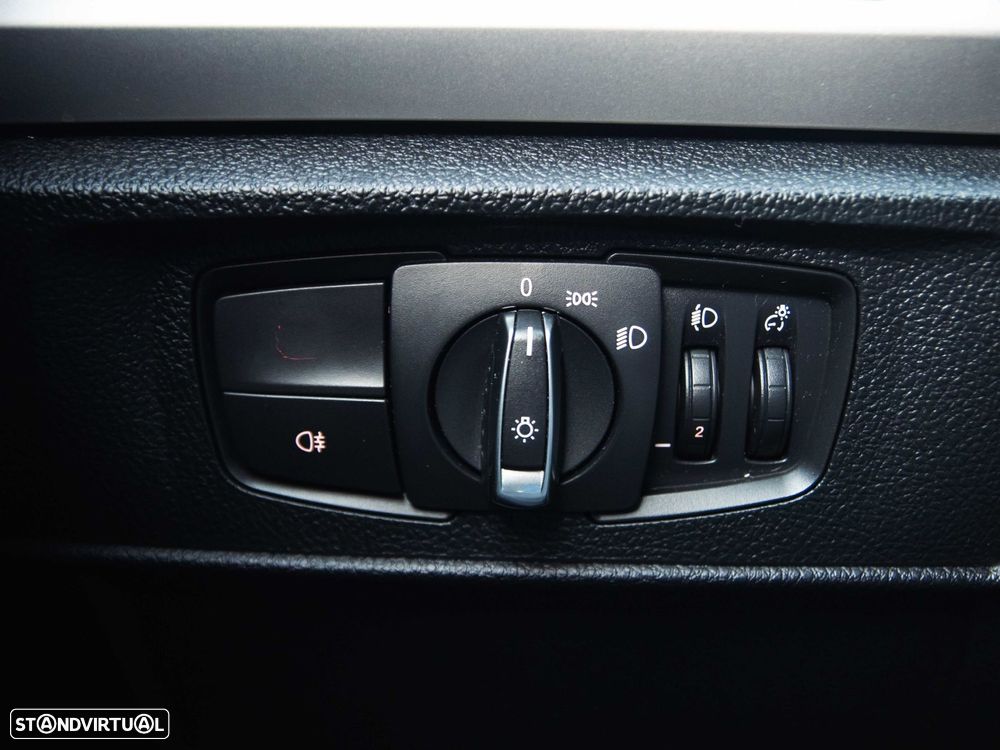 BMW 116 d EfficientDynamics - 30