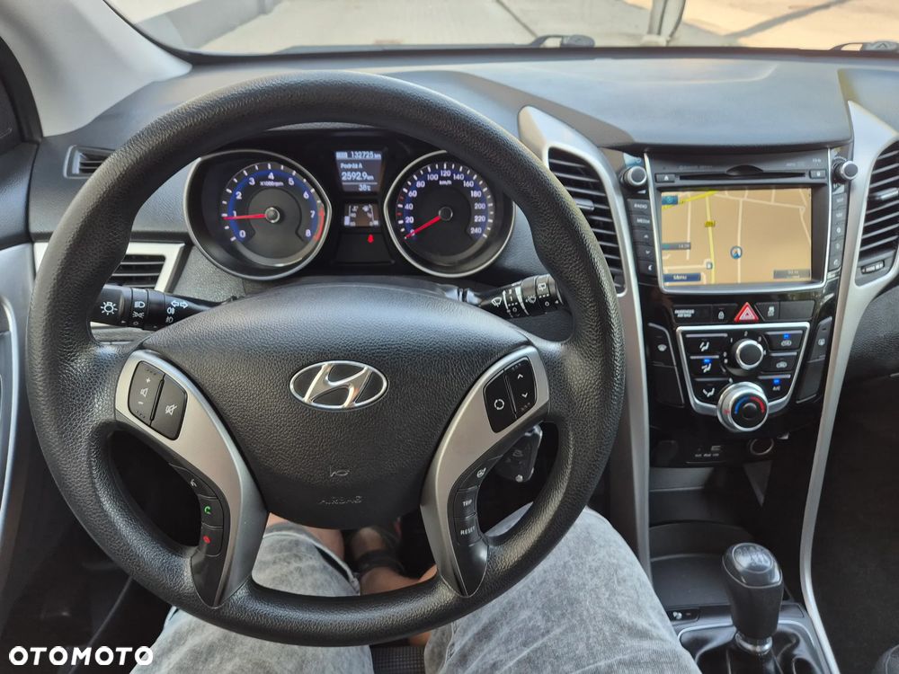 Hyundai i30 1.4 Passion - 18