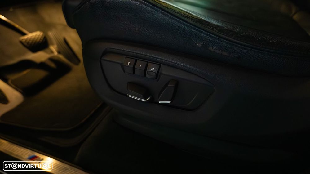 BMW X5 25 d sDrive Pack M - 16