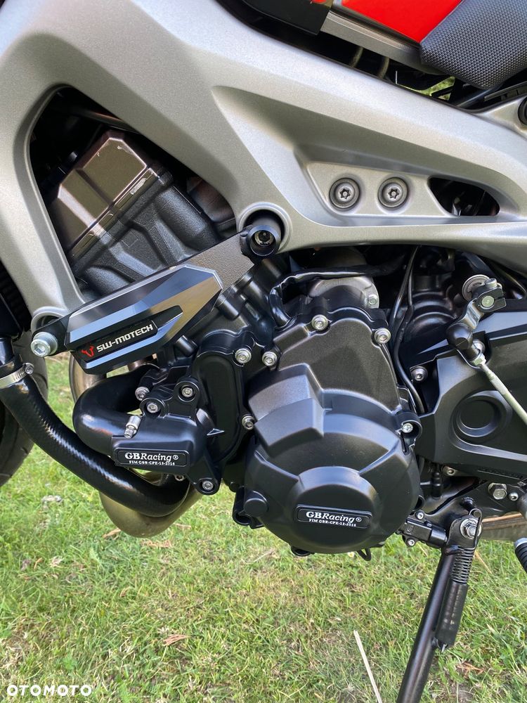 Yamaha MT - 4