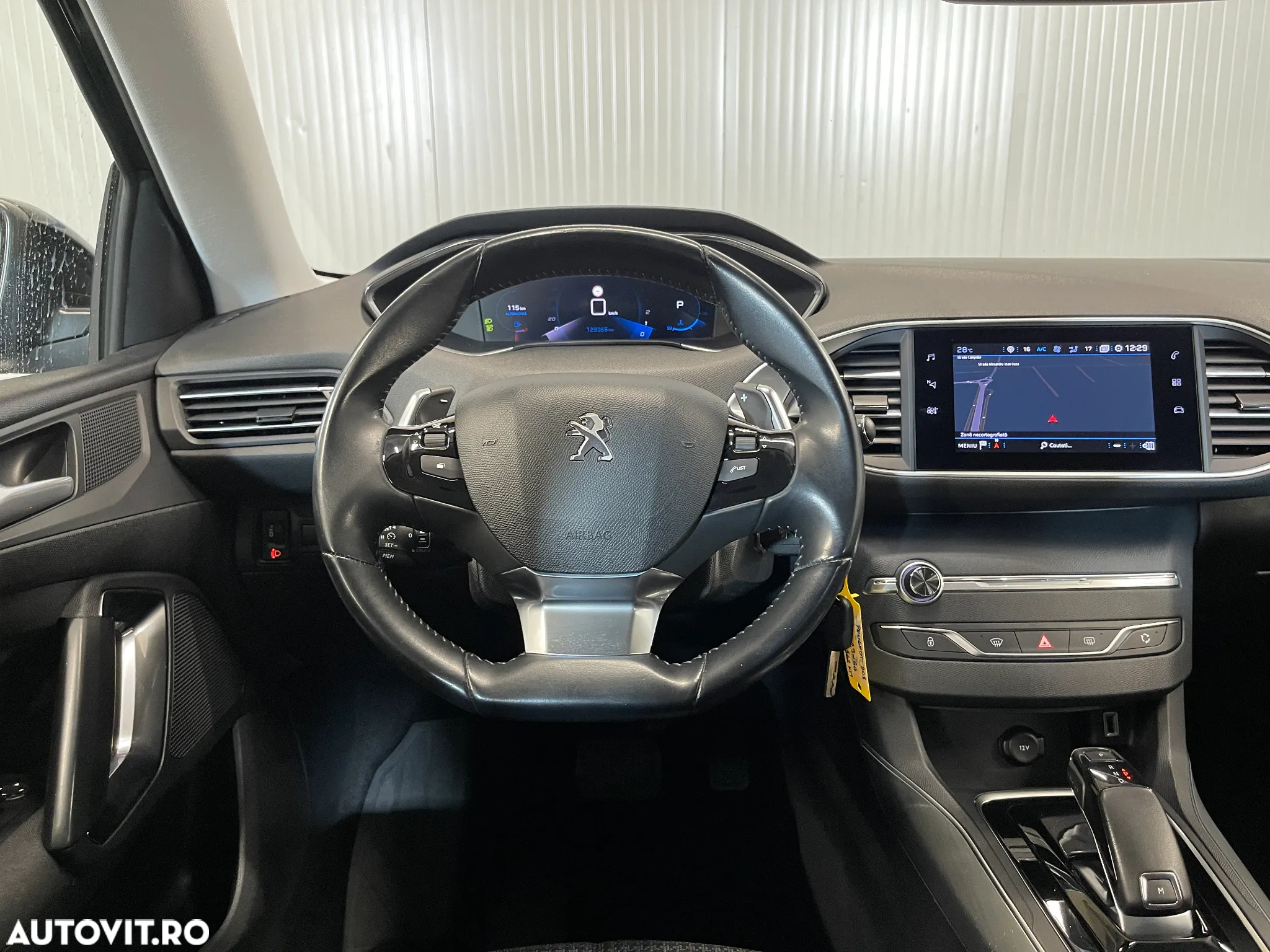 Peugeot 308 SW BlueHDi 130 EAT8 Stop & Start Active Business-Paket - 6