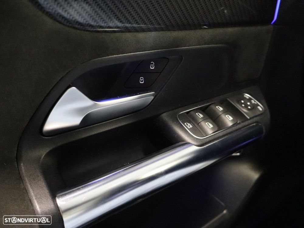 Mercedes-Benz GLA 250 e AMG Line - 27