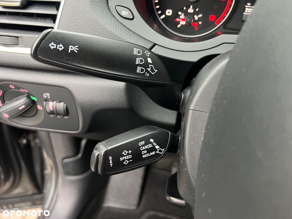 Audi Q3 2.0 TDI - 26