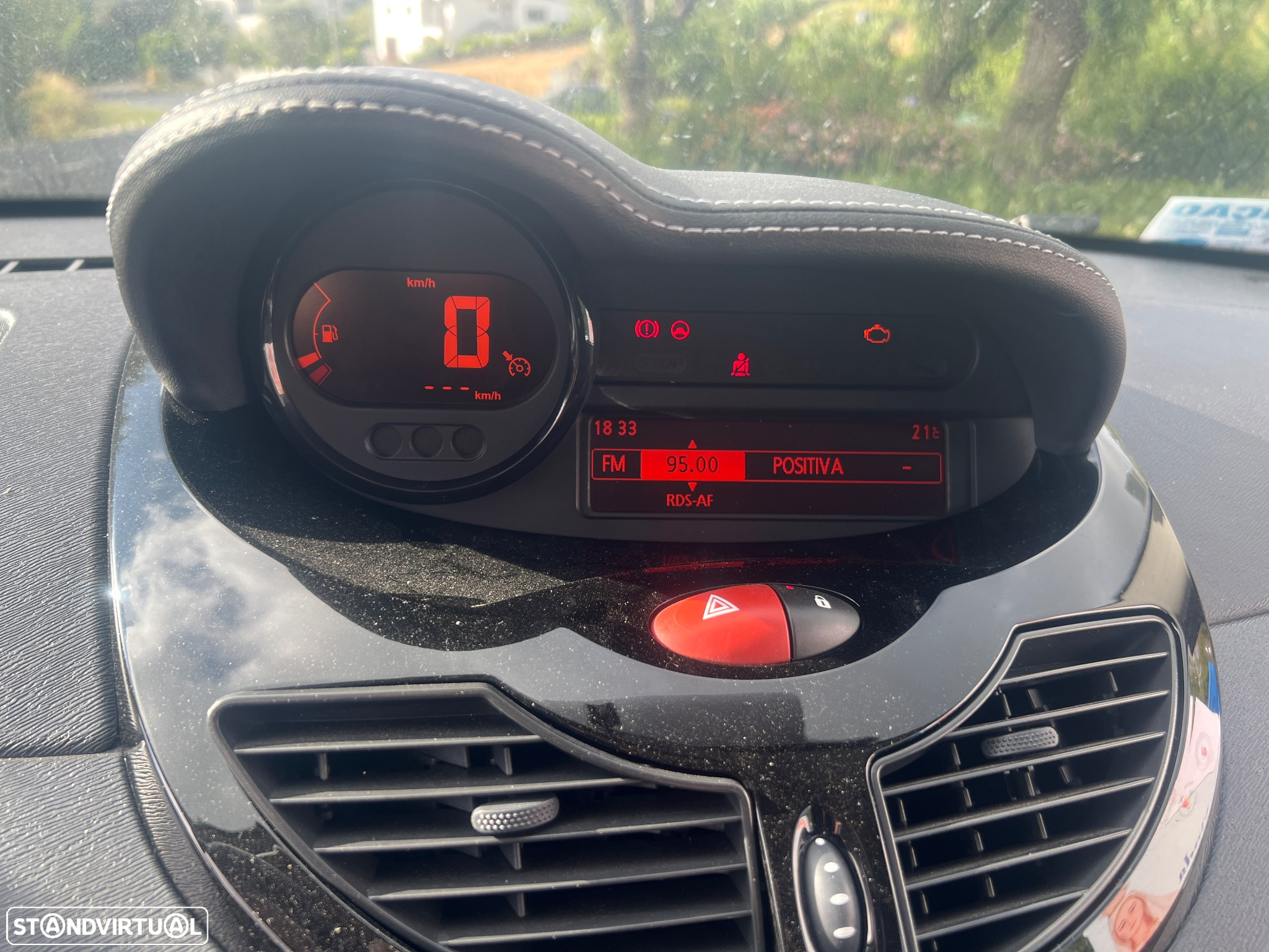 Renault Twingo dCi 85 Dynamique - 12