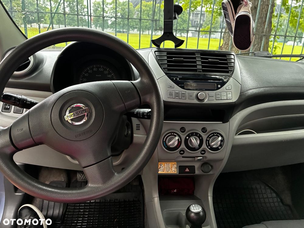 Nissan Pixo - 4