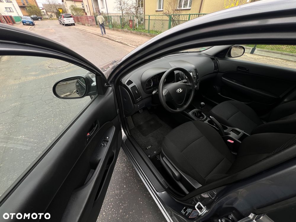 Hyundai i30 1.4 Edition Plus - 11